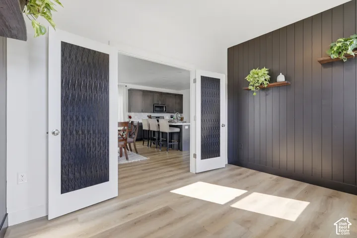 Main Floor Office/Den