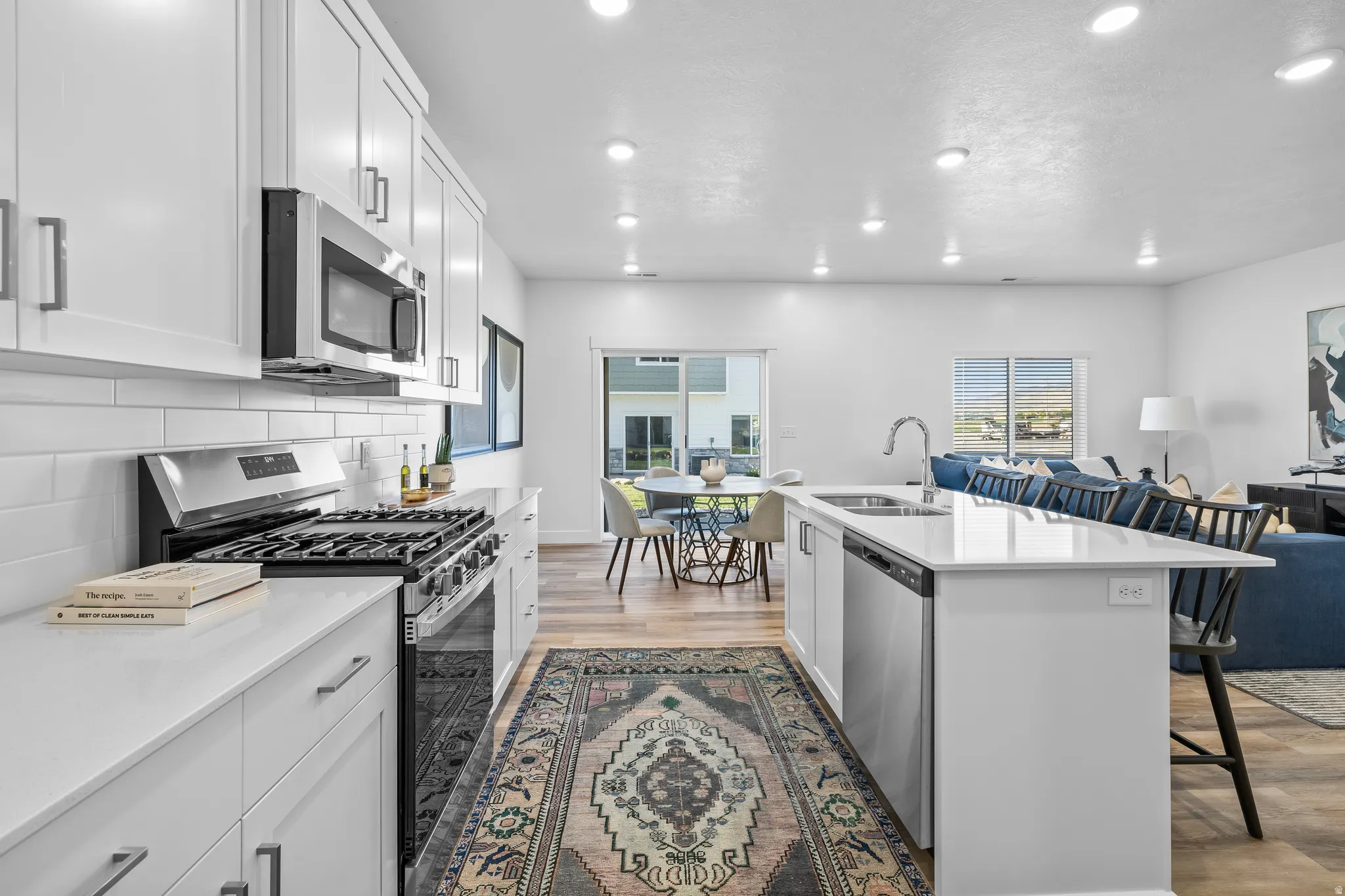 Photos shown are of the Model Home featuring the same floorplan. Finishes and selections may vary from the actual home.