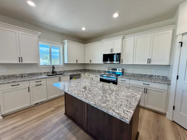 778 N 2450 W, Tremonton, Utah 84337