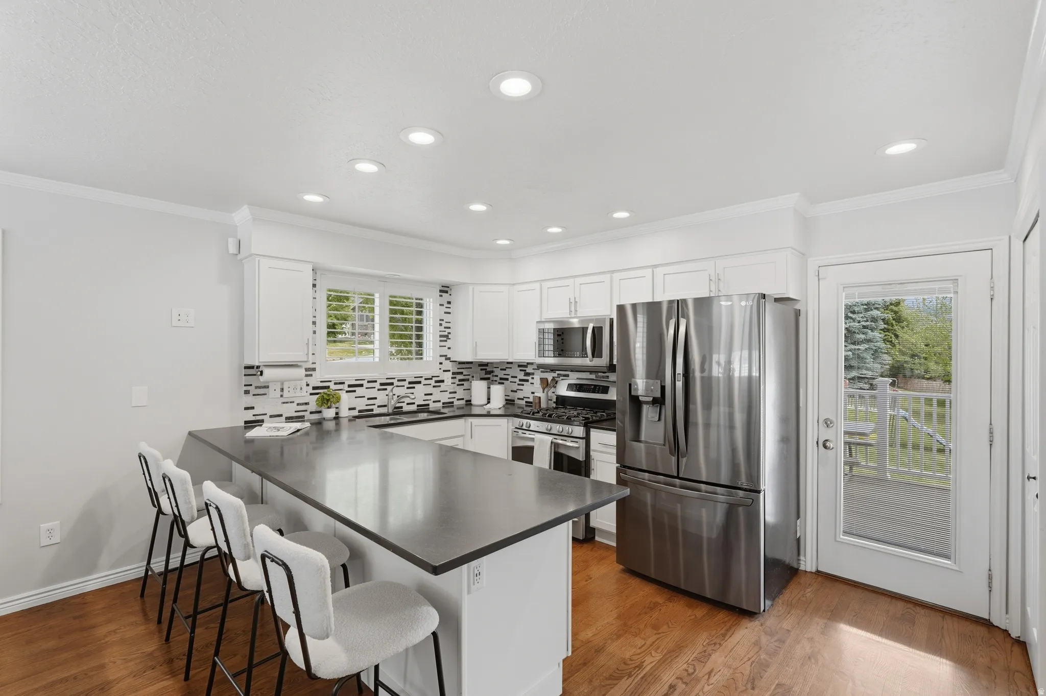 Upper level Kitchen/Dining