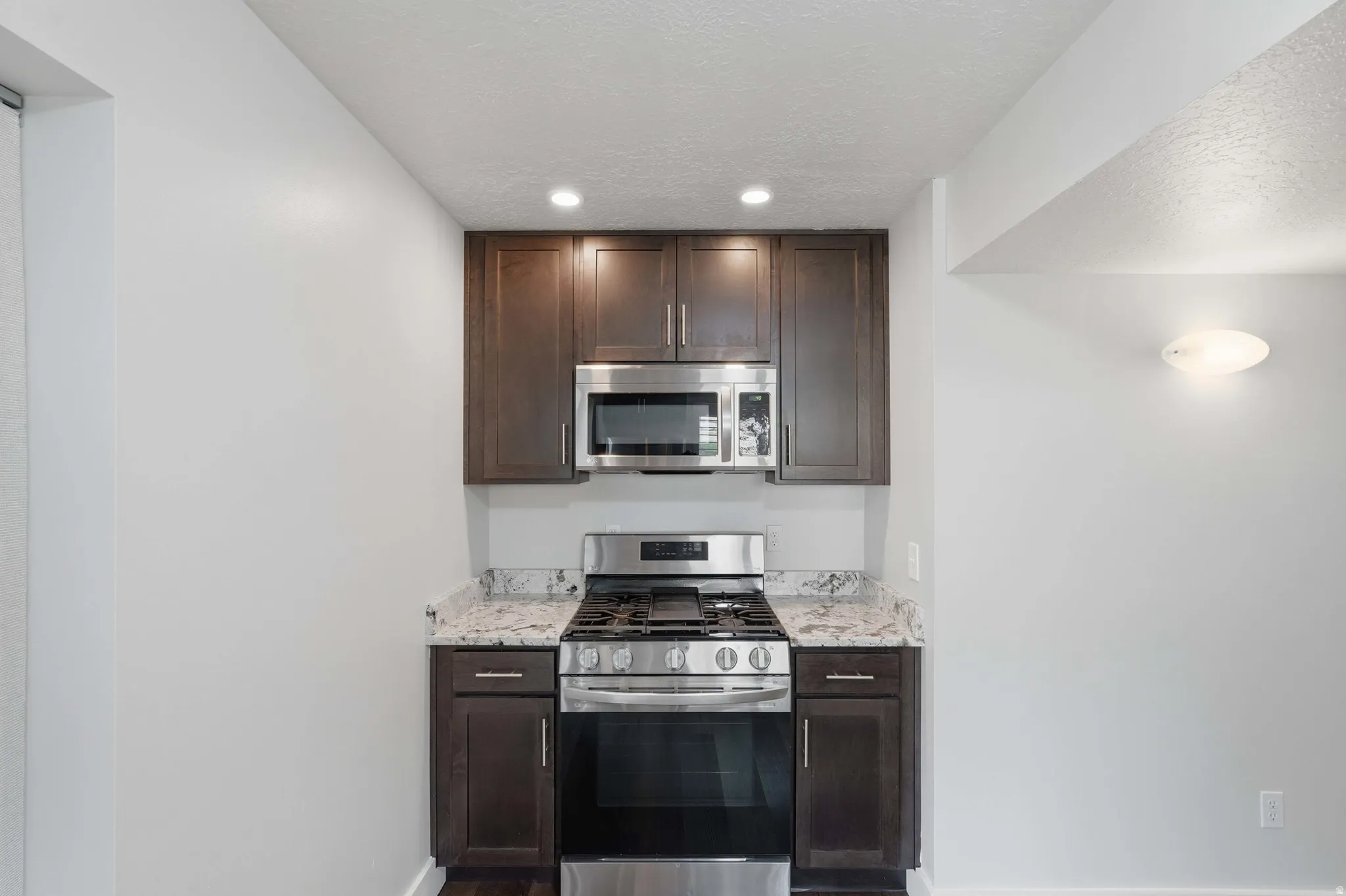 2nd Kitchen/Dining