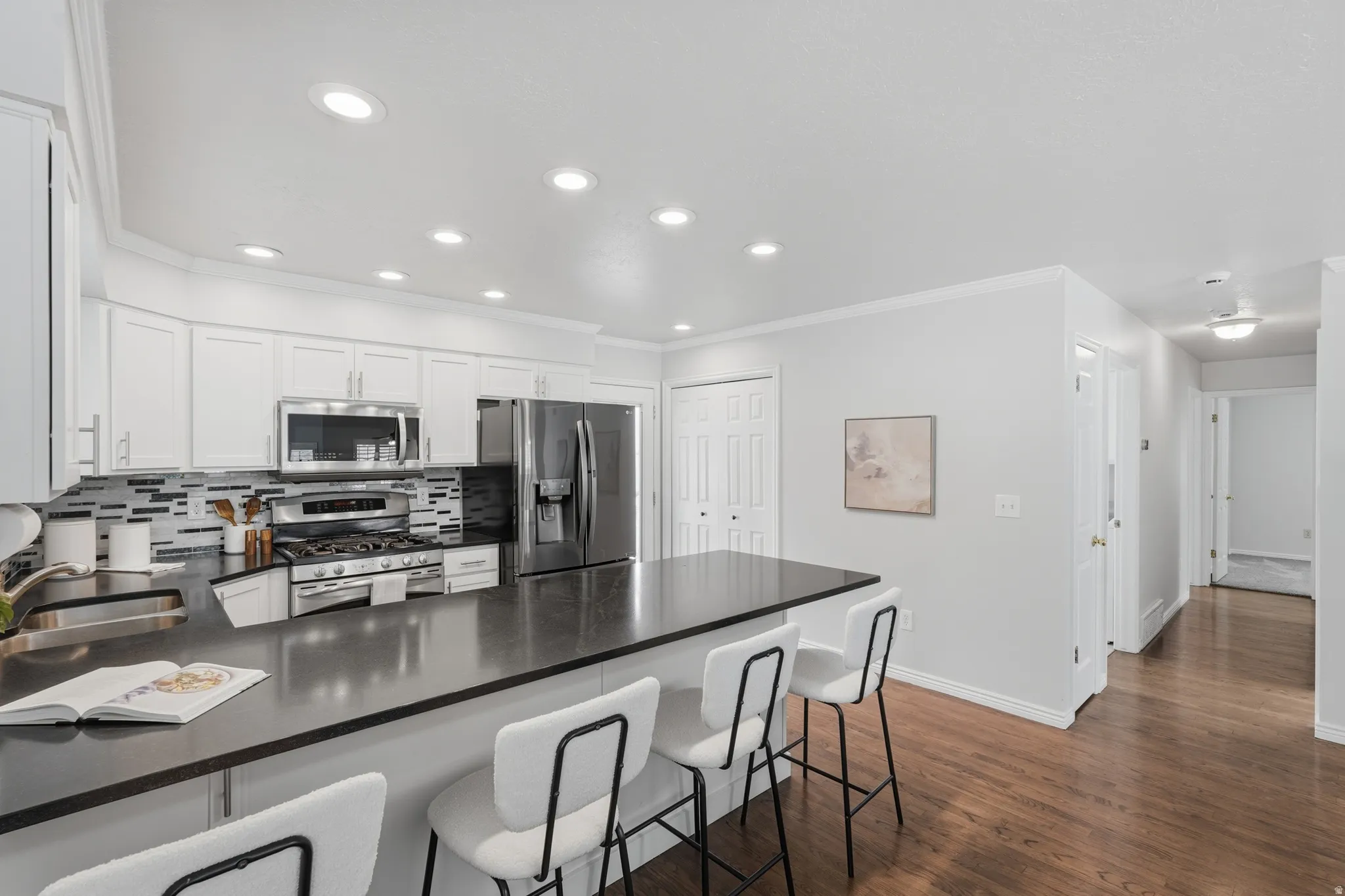 Upper level Kitchen/Dining