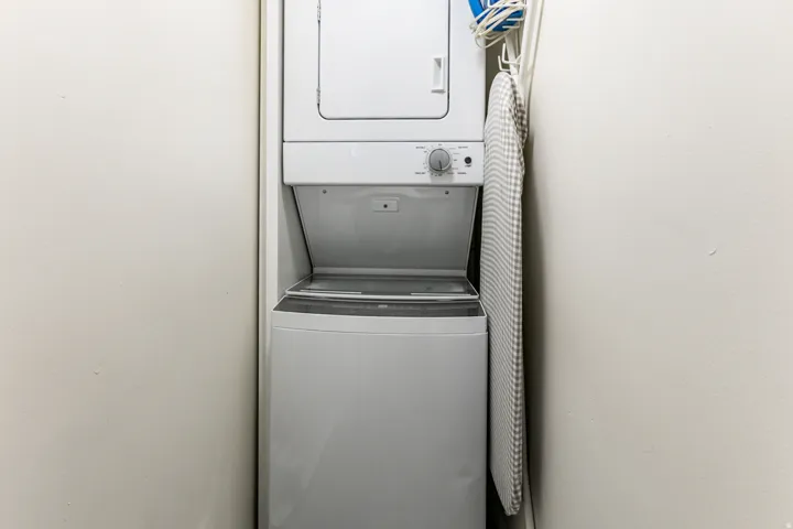 22 W 300 N, Salt Lake City, Utah 84103