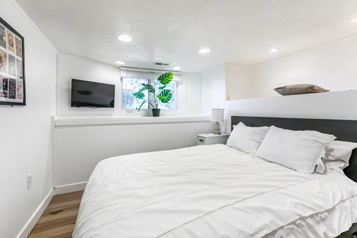 22 W 300 N, Salt Lake City, Utah 84103