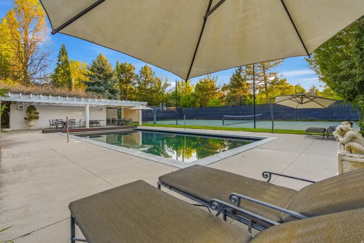 2552 E Walker Ln, Salt Lake City, Utah 84117
