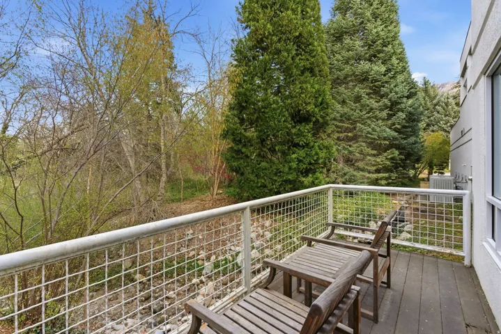 2552 E Walker Ln, Salt Lake City, Utah 84117