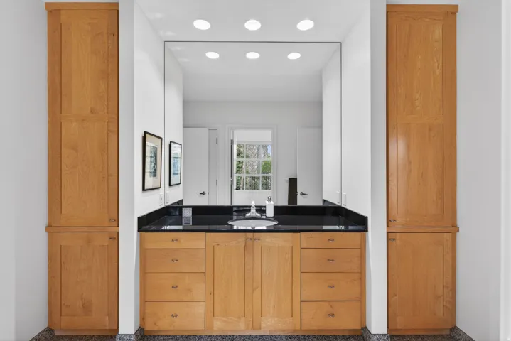 2552 E Walker Ln, Salt Lake City, Utah 84117