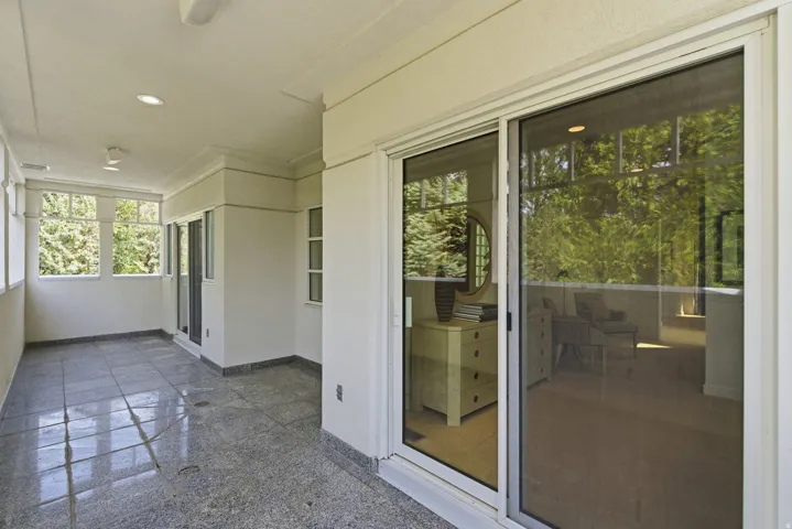 2552 E Walker Ln, Salt Lake City, Utah 84117