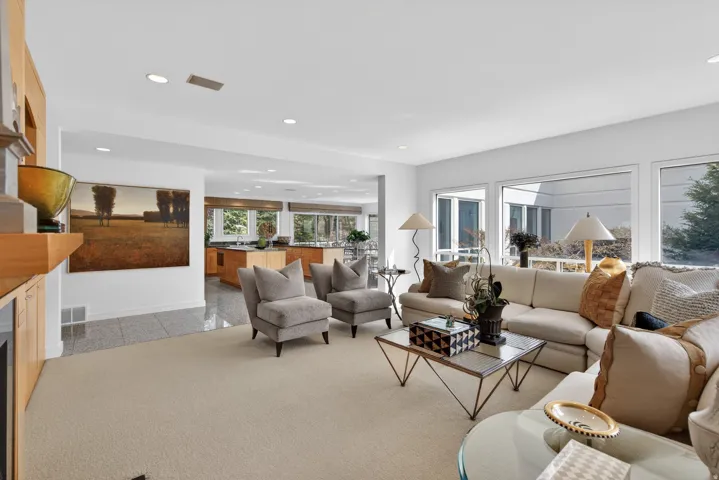 2552 E Walker Ln, Salt Lake City, Utah 84117