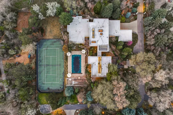 2552 E Walker Ln, Salt Lake City, Utah 84117