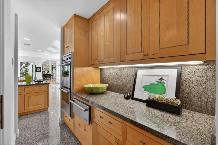 2552 E Walker Ln, Salt Lake City, Utah 84117