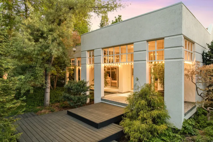 2552 E Walker Ln, Salt Lake City, Utah 84117