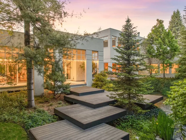2552 E Walker Ln, Salt Lake City, Utah 84117