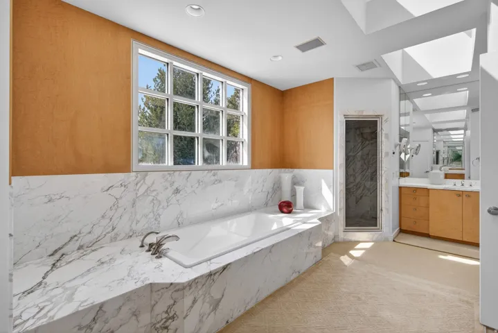 2552 E Walker Ln, Salt Lake City, Utah 84117