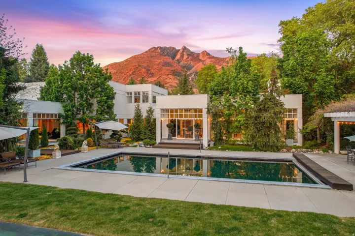 2552 E Walker Ln, Salt Lake City, Utah 84117