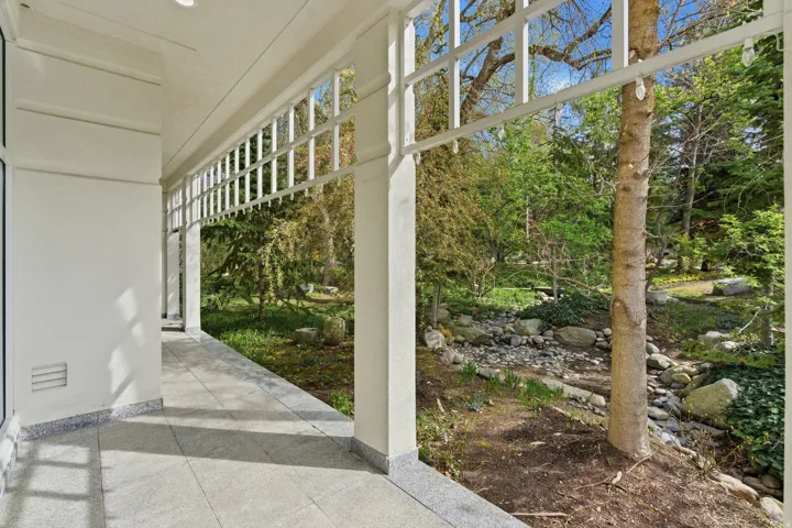 2552 E Walker Ln, Salt Lake City, Utah 84117