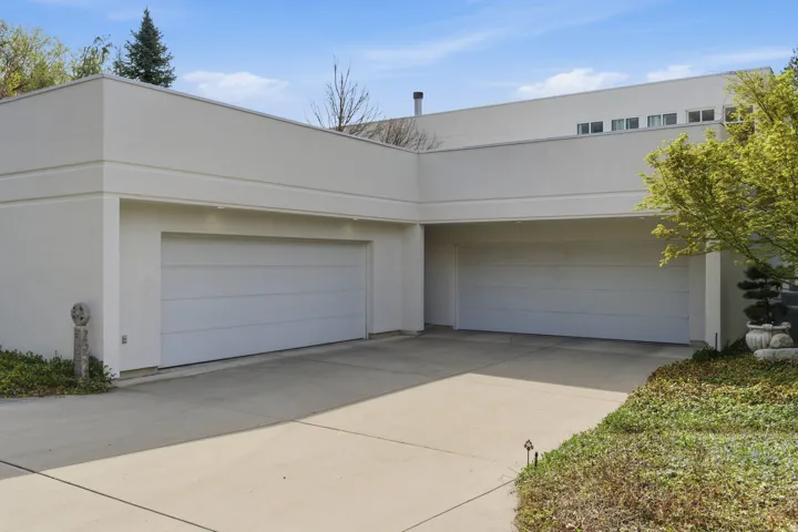 2552 E Walker Ln, Salt Lake City, Utah 84117