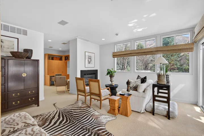 2552 E Walker Ln, Salt Lake City, Utah 84117