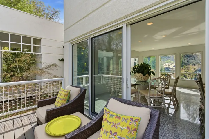 2552 E Walker Ln, Salt Lake City, Utah 84117