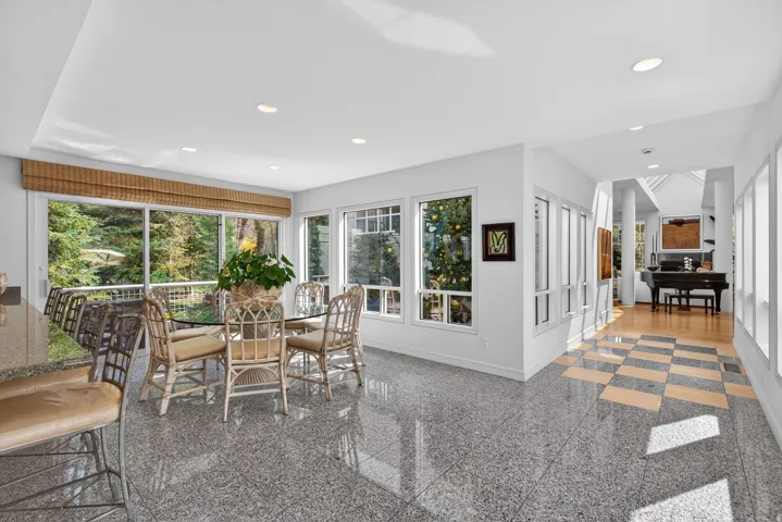 2552 E Walker Ln, Salt Lake City, Utah 84117