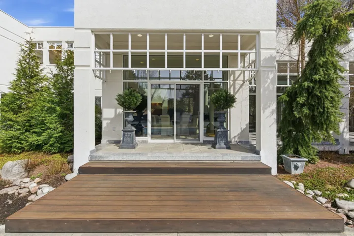 2552 E Walker Ln, Salt Lake City, Utah 84117