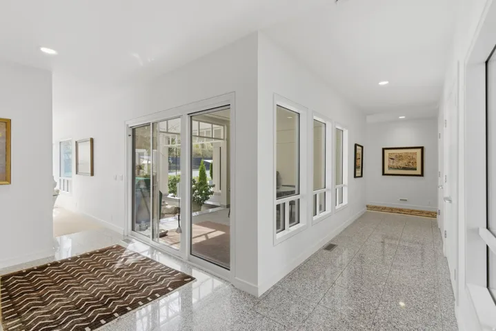 2552 E Walker Ln, Salt Lake City, Utah 84117