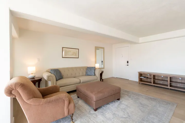 8 E Hillside Ave #408, Salt Lake City, Utah 84103