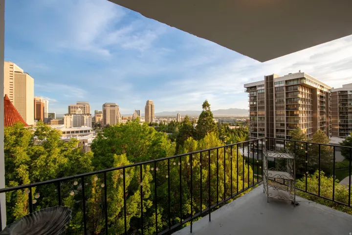 8 E Hillside Ave #408, Salt Lake City, Utah 84103