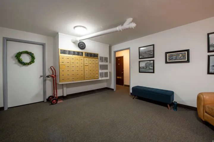 8 E Hillside Ave #408, Salt Lake City, Utah 84103
