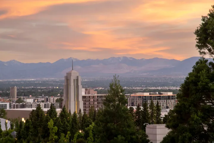 8 E Hillside Ave #408, Salt Lake City, Utah 84103