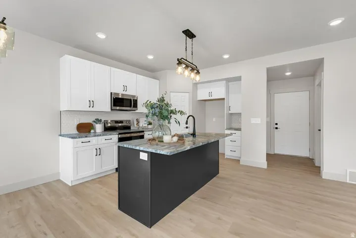 446 N 460 E #9, Salem, Utah 84653