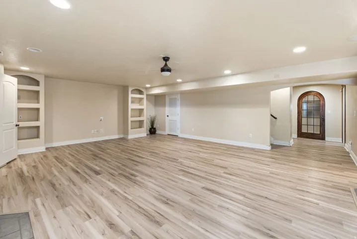 New LVP Flooring