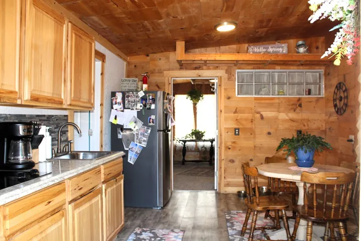 200 W 100 N, Hanksville, Utah 84734