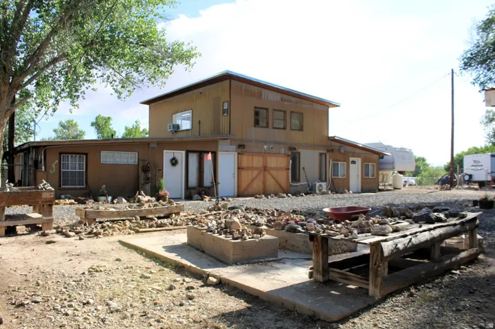 200 W 100 N, Hanksville, Utah 84734