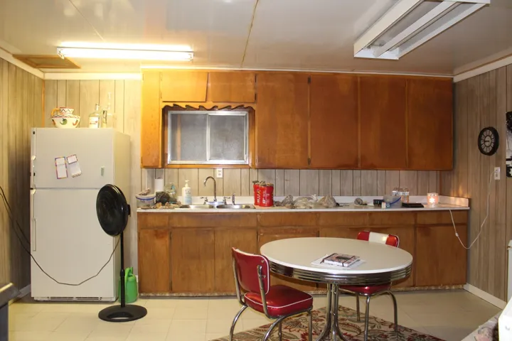 200 W & 230 W 100, Hanksville, Utah 84734