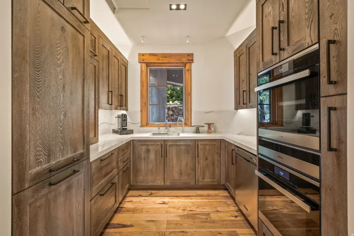 22 White Pine Canyon Rd, Park City, Utah 84060