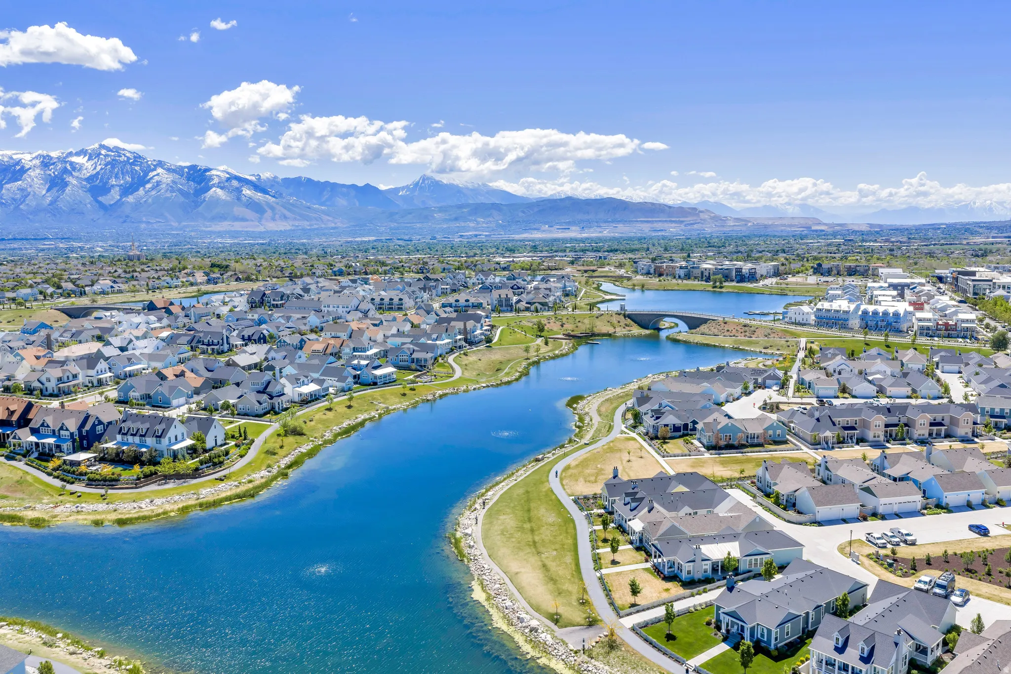 Enjoy easy access to Oquirrh lake and miles of walking trails just a block away!