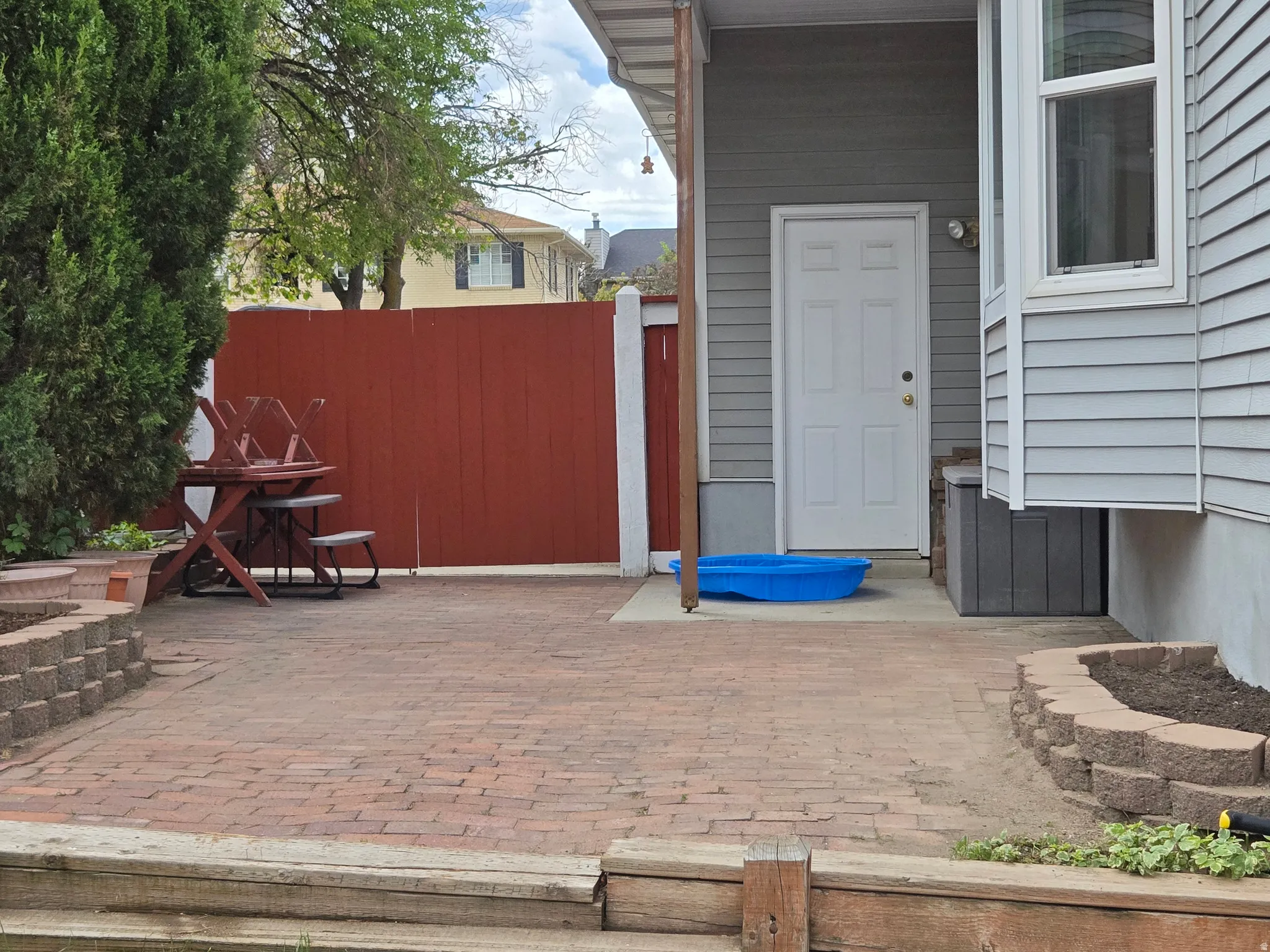 Brick paver patio