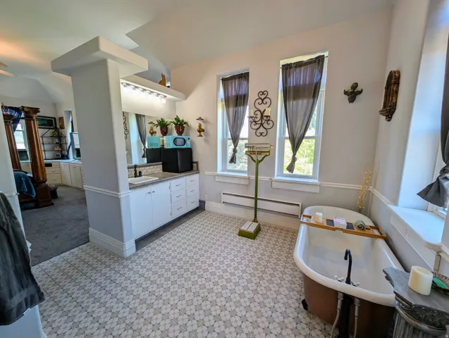19 S 200 E, Salem, Utah 84653