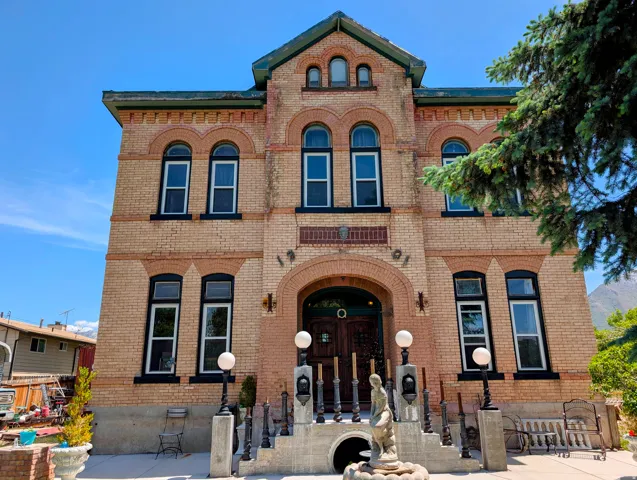 19 S 200 E, Salem, Utah 84653