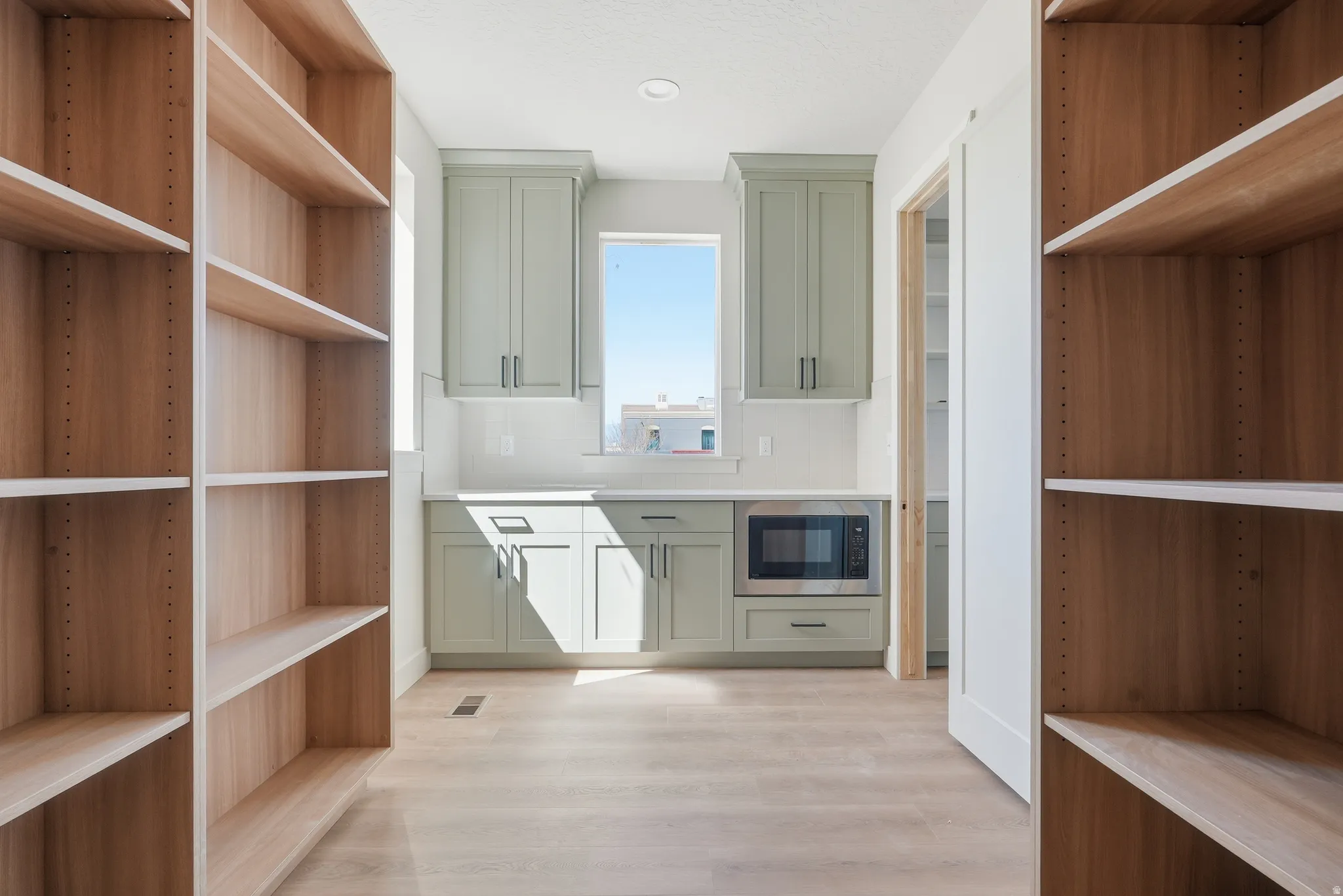 Butler's Pantry