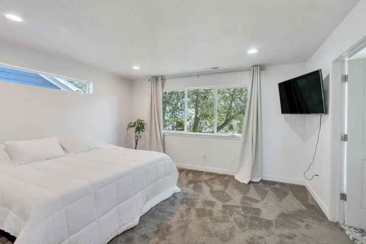 Large master bedroom