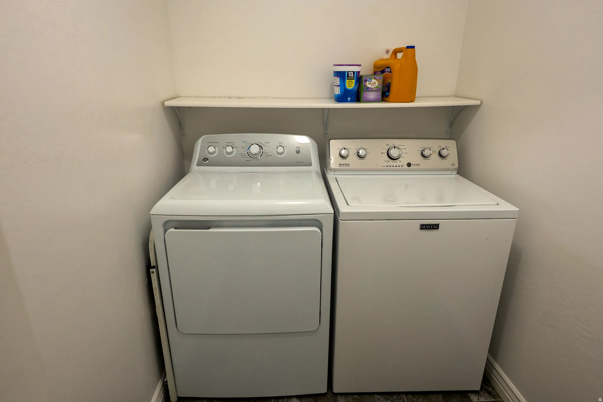 Electric dryer hookup