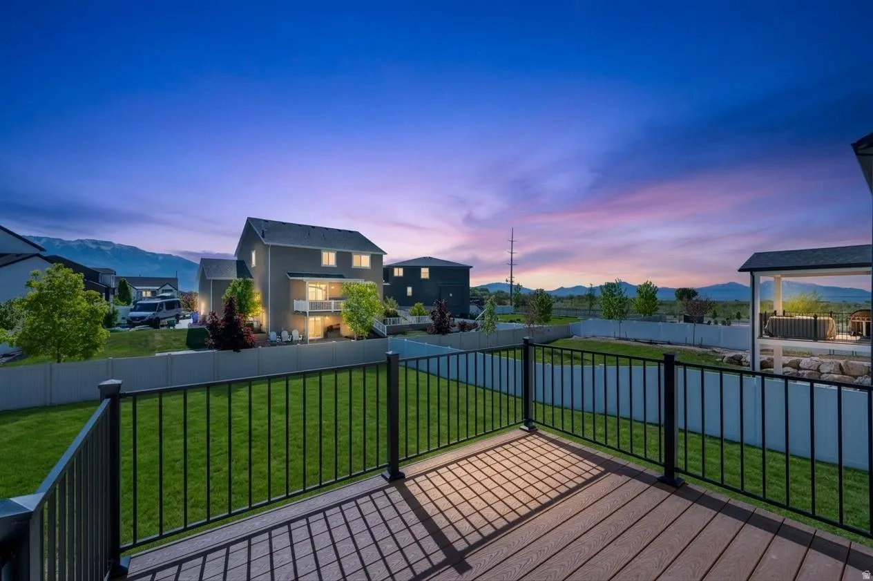 Virtually Staged Landscaping - Deck View