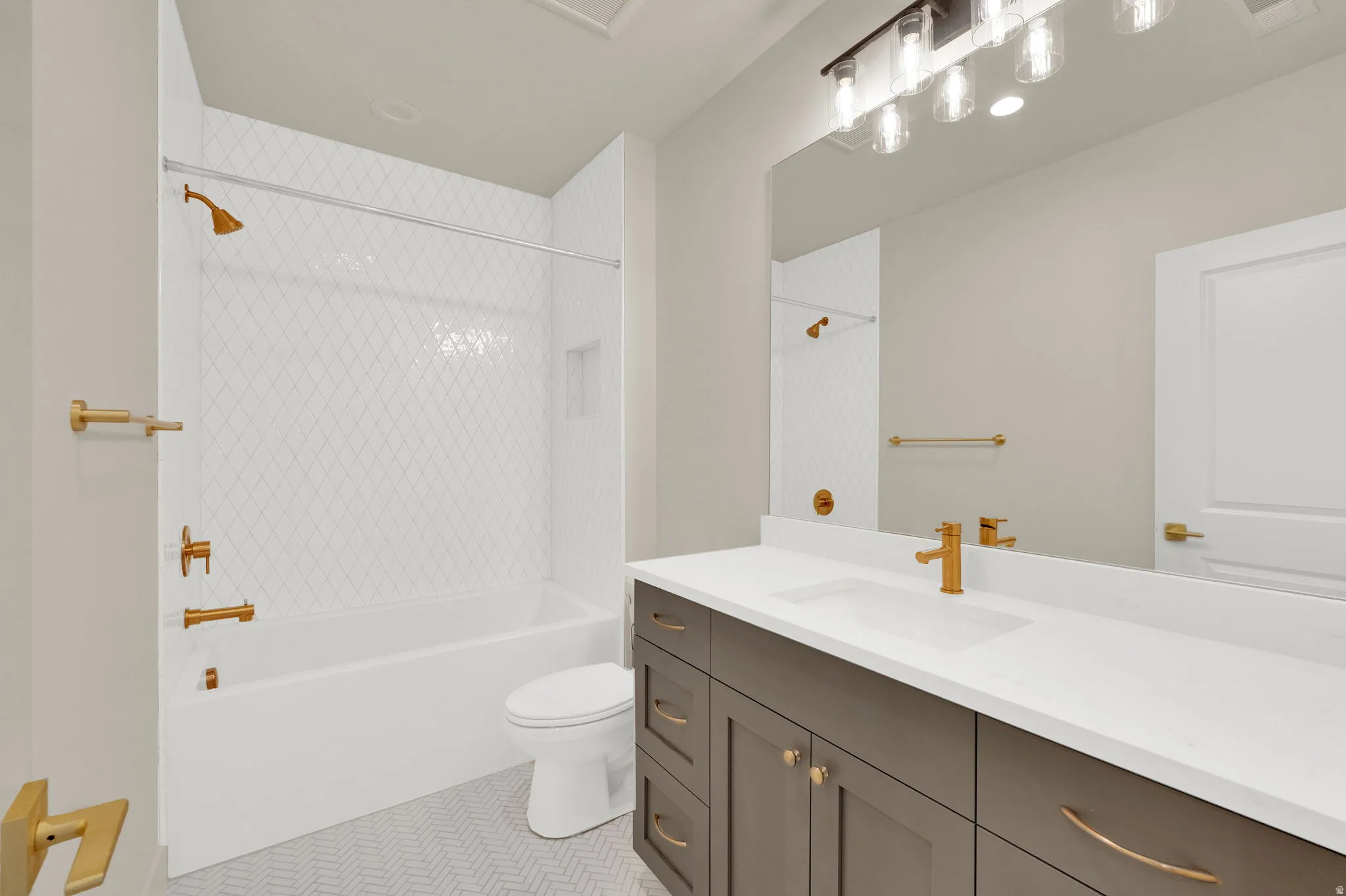 Bathroom #4