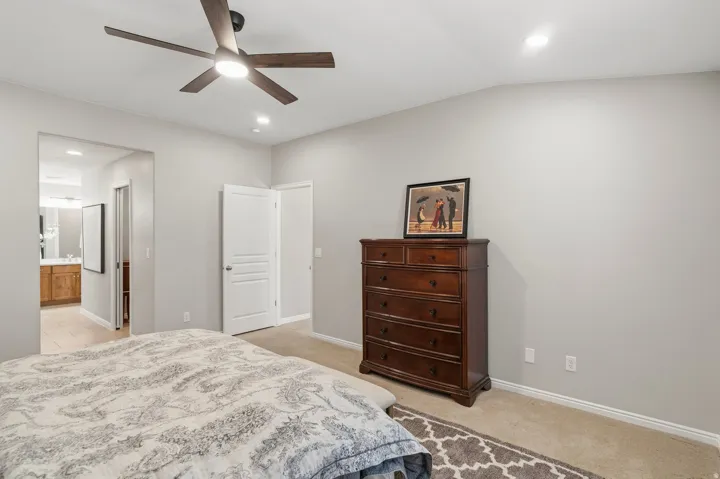 76 S 330 W, Ivins, Utah 84738