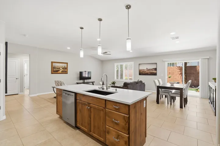 76 S 330 W, Ivins, Utah 84738