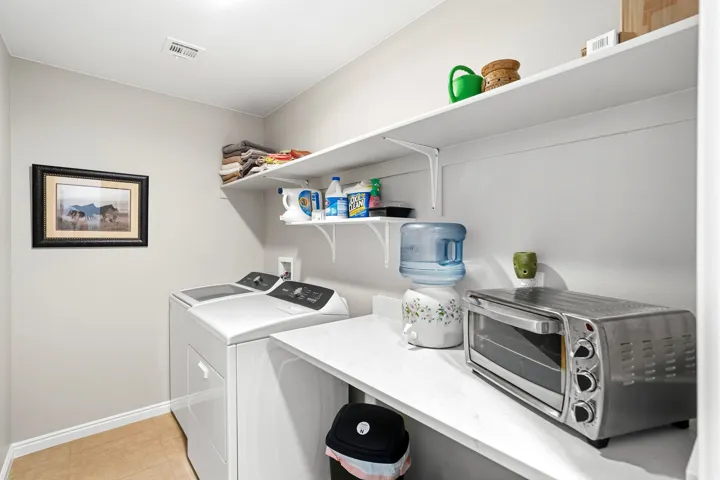 76 S 330 W, Ivins, Utah 84738