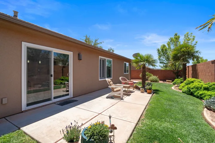 76 S 330 W, Ivins, Utah 84738