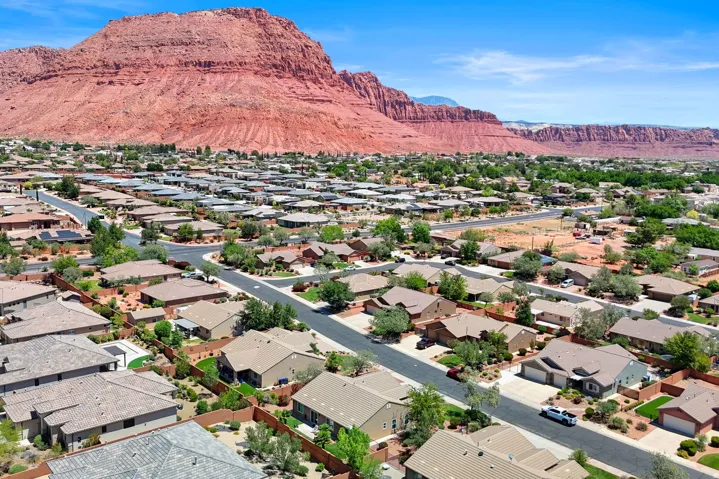 76 S 330 W, Ivins, Utah 84738